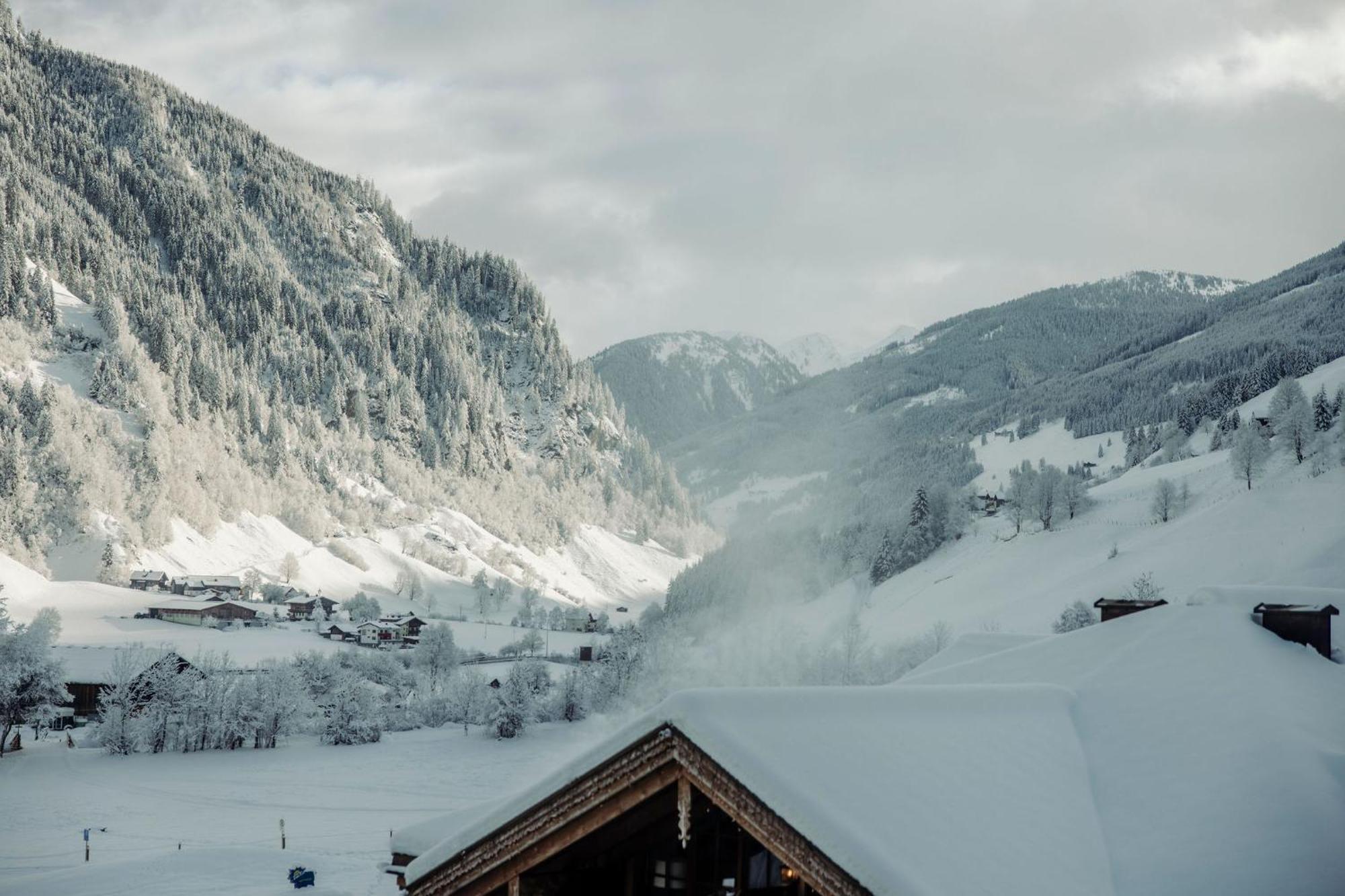 Familien Natur Resort Moar Gut Grossarl Buitenkant foto